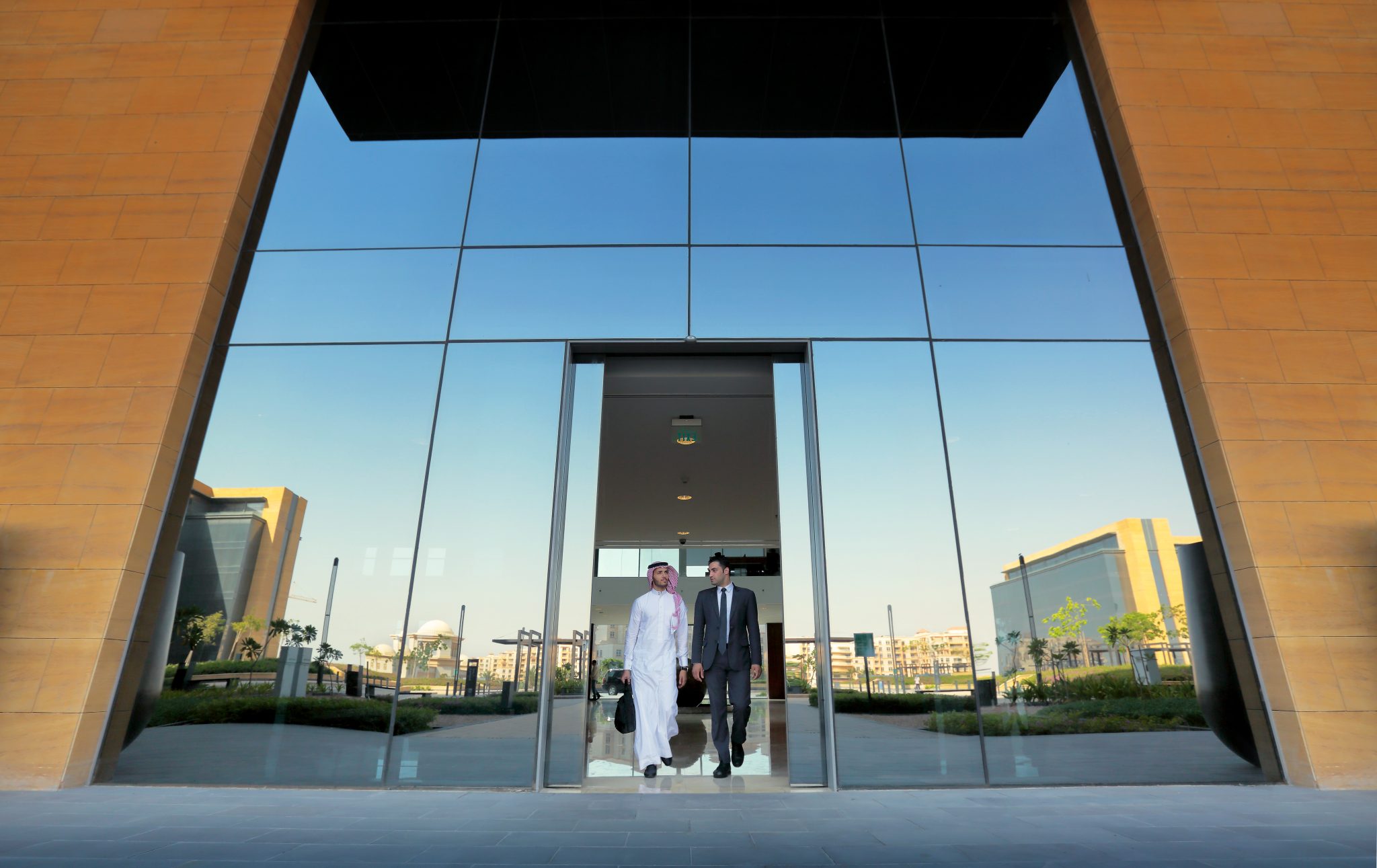5 Reasons Why An International MBA Can Put You Ahead MBSC College Of 5-reasons-why-an-international-mba-can-put-you-ahead-mbsc-college-of
